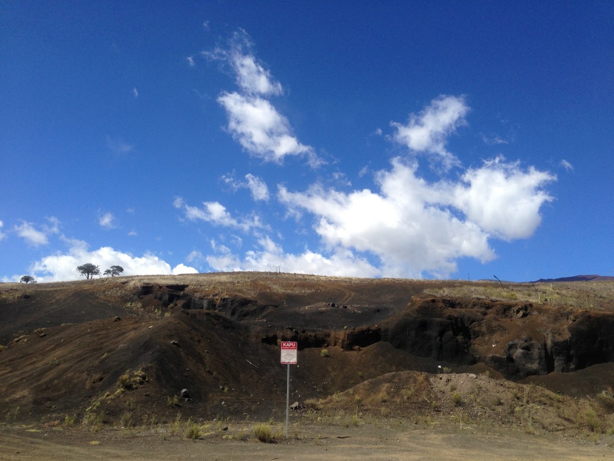 Four Wheel Driving Mana Road Route Mauna Kea Hawaii USA