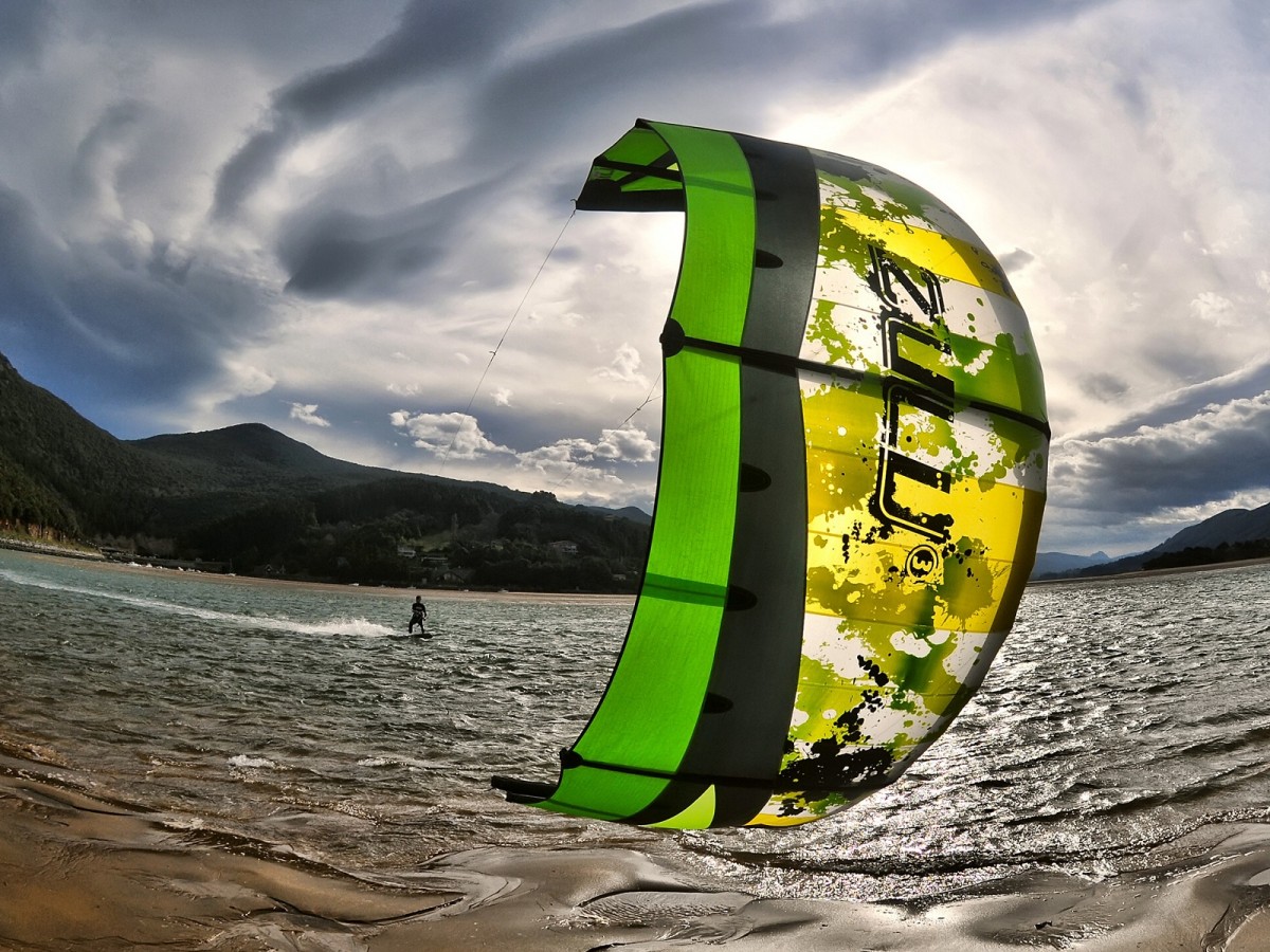 Kiteboarding Courthouse Road Beach Gulfport Mississippi USA