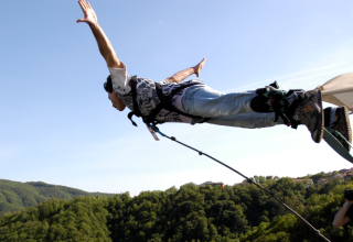 Discover Destinations Around The World For Bungee Jumping