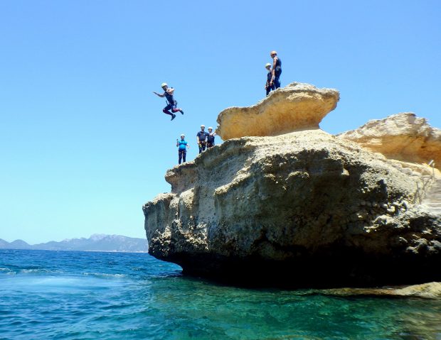 "Mes Aventura 7"