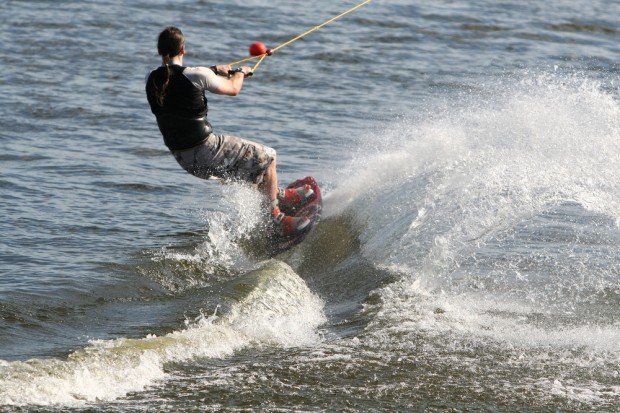 "Wakeboarding"