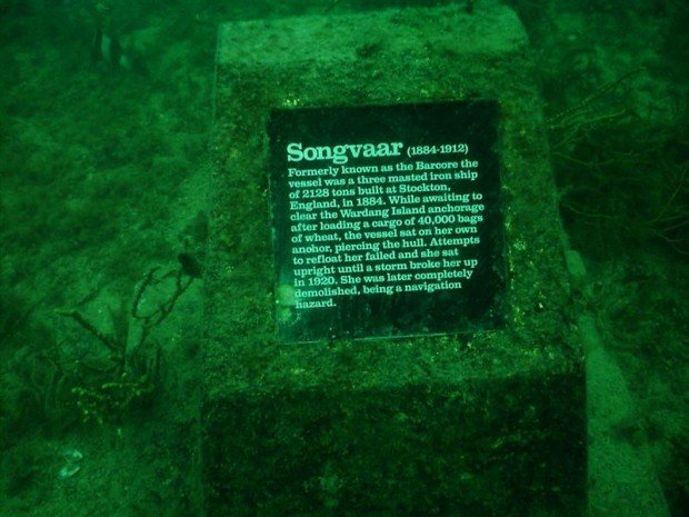 "Scuba Diving Songvaar Wreck"