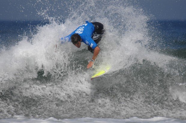 "Crazy Left, Ericeira surfing"