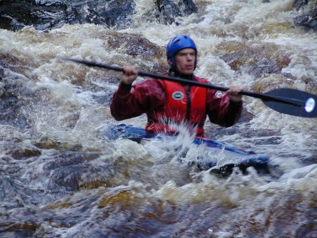"Extreme canoeing at River Findhorn"