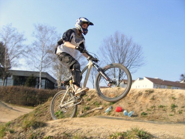 "MTB Freeride at Rommelshausen Park"