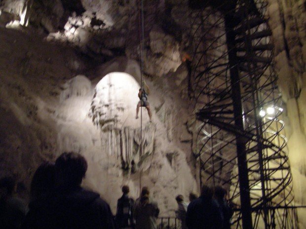 "Hanging with ropes at Moaning Cavern"