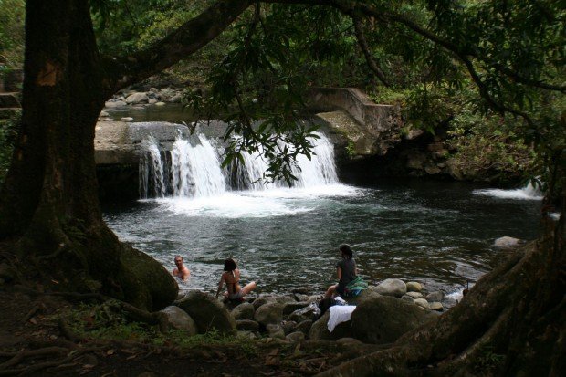 "Hiking Waihee Valley Trail"