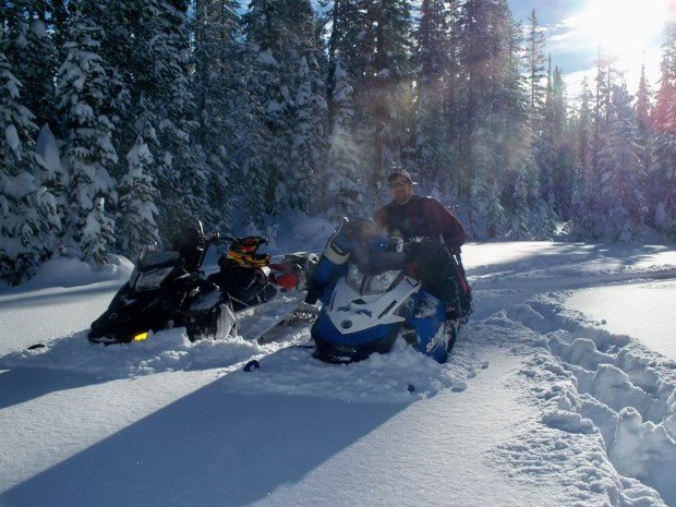 "Lake Alpine Snowmobiling"