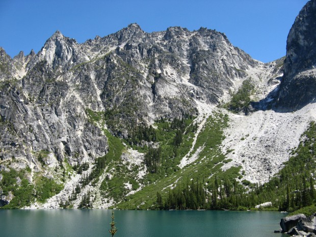 "Rock Climbing Colchuck Balanced Rock-Leche La Vaca Route"