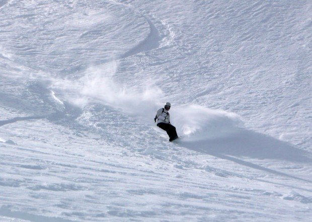 "Snowboarding Glacier Martial"