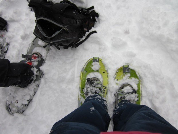 "Snowshoeing Twin-Lakes-Trail"
