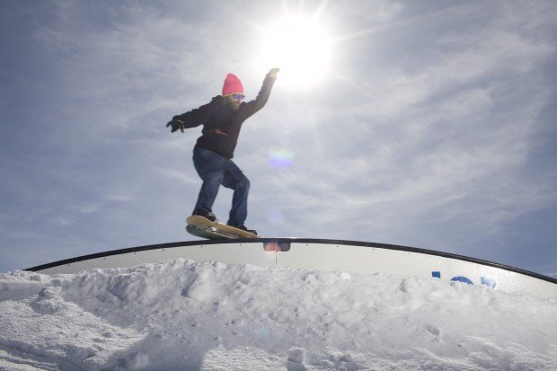 "Snowskating Stevens Pass Ski Resort"