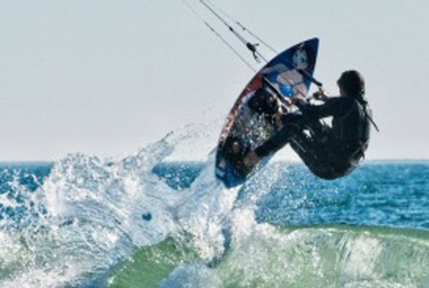 "Ocean Beach Kitesurfing"