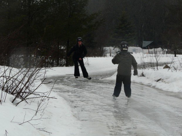 "Ski Morin Heights snow skating"