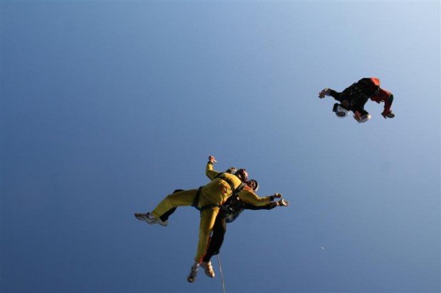 "Skydivers"