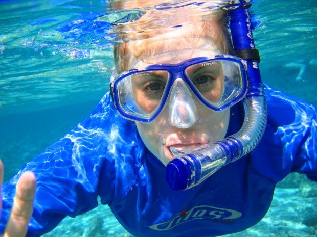 "Snorkeling Kahaluu Beach Park"