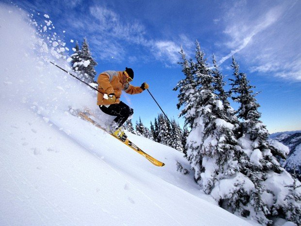 "Alpine skiing at Crystal Mountain"