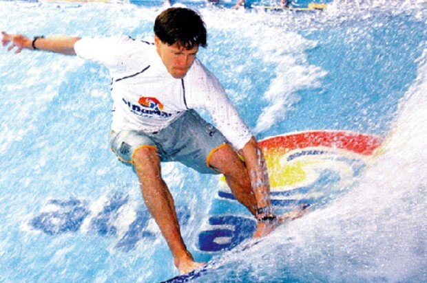 "Bad Tolz Flowboarding surfing style"