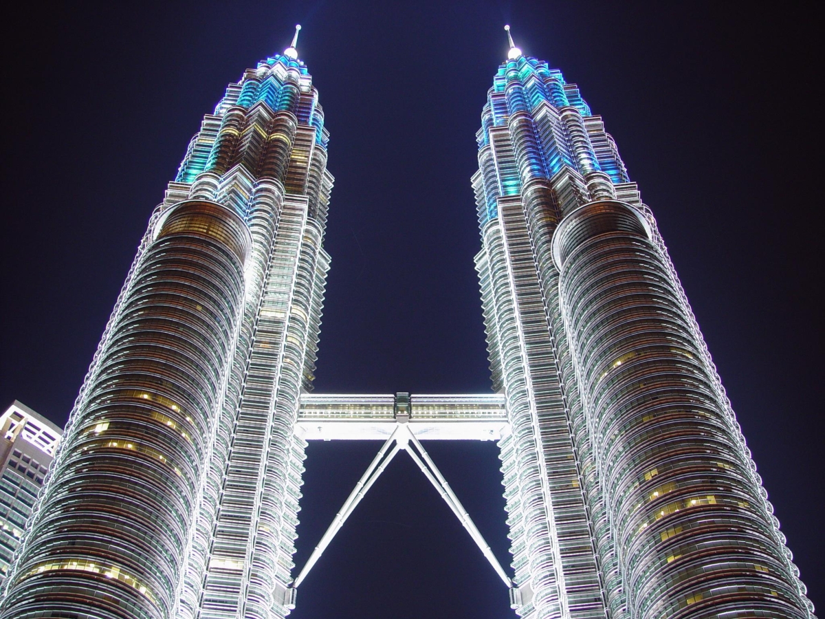 Towers petronas twin Petronas Twin
