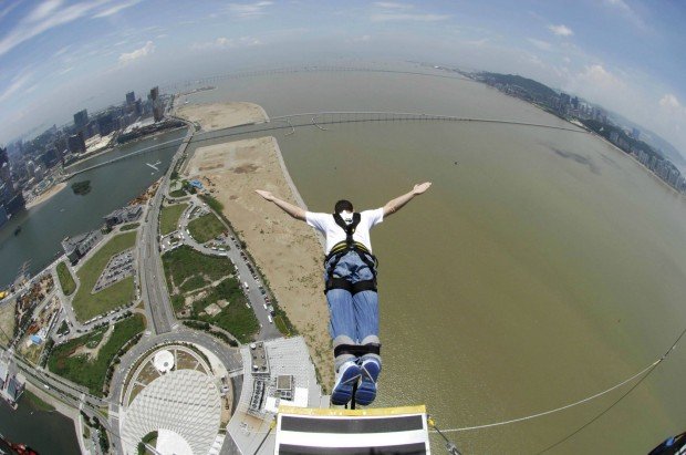 "Bungee Jumping Macau Tower"