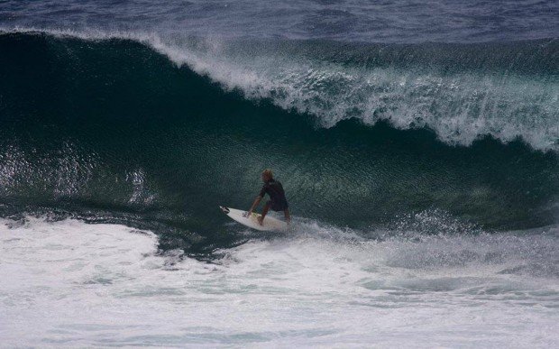 "Cronulla Point Surfing"