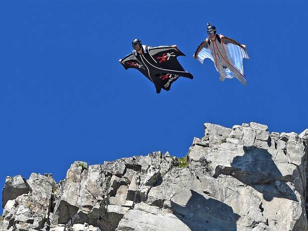''Wingsuit Flying ''