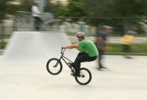 "BMX Freestyle at Westwind Lakes Skatepark"