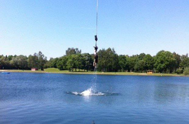 "Bungee Jumping in Stuttgart"