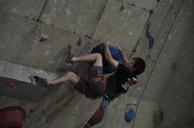 "Climbing Walls in Linz"