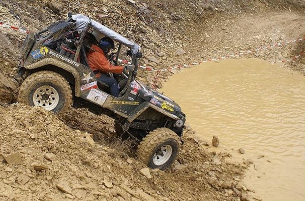 "Langenaltheim Off-Road Park Four Wheel Driving"