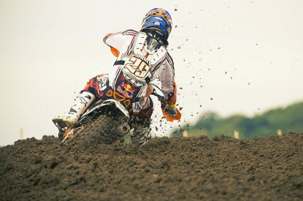 "Motocross in Berlin Dirt"