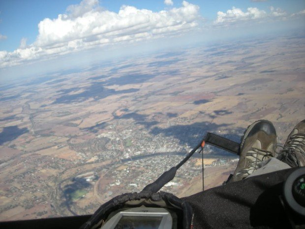"Paragliding from Mt Bakewell Perth"