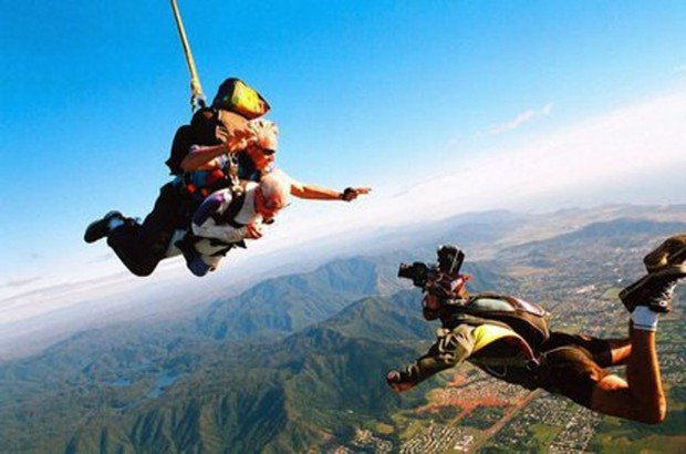 "Ruppiner Land Skydiving"