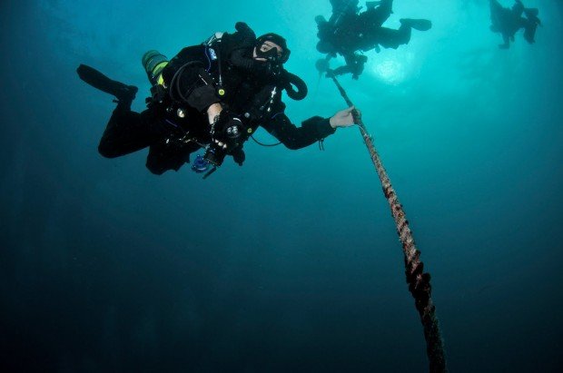 "Scuba diving at Cruz Del Sur Wreck"