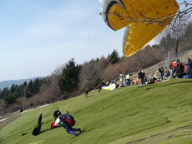 "Stuttgart ready to Paraglide"