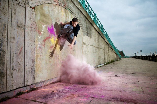 "Wall climbing while performing Parkour in Bremen"