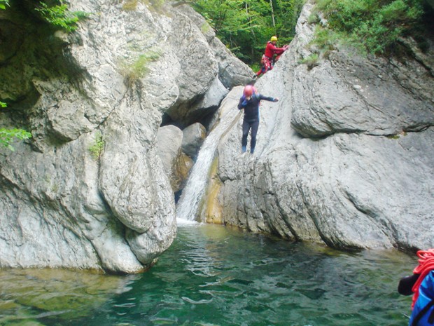 "Canyoning trip in Bendola"