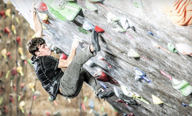 "Indoor rock Climbing in Wels"