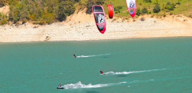 "Lac du Monteynard Kitesurfers"