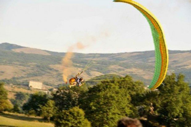 "Paragliding in Greolieres"