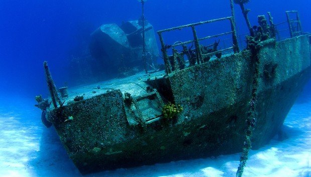 "Scuba Diving at Wreck C-58"