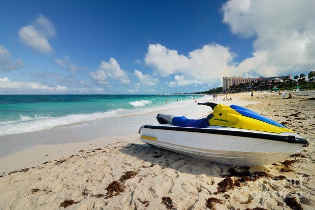 ''Jet Skiing at Atlantis Beach Image 4''