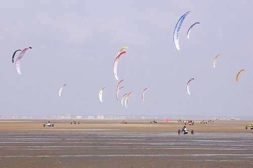 ''Kite Bugging Ainsdale Beach''