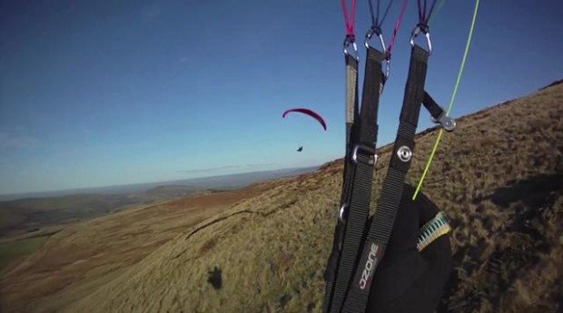 ''paragliding from Cats Tor''