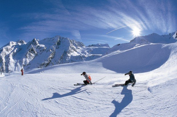 "Alpine Skiing at Auli Ski Resort"