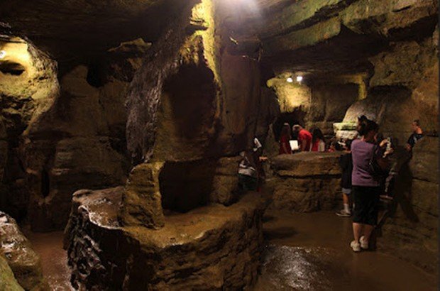 "Olentangy Indian Caverns Caving"