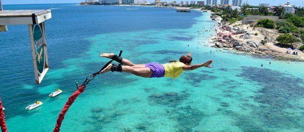 ''bungee jumping in Cancun''