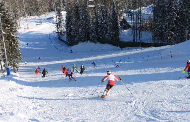 "Alpine Skiing in KANT Sports Club"