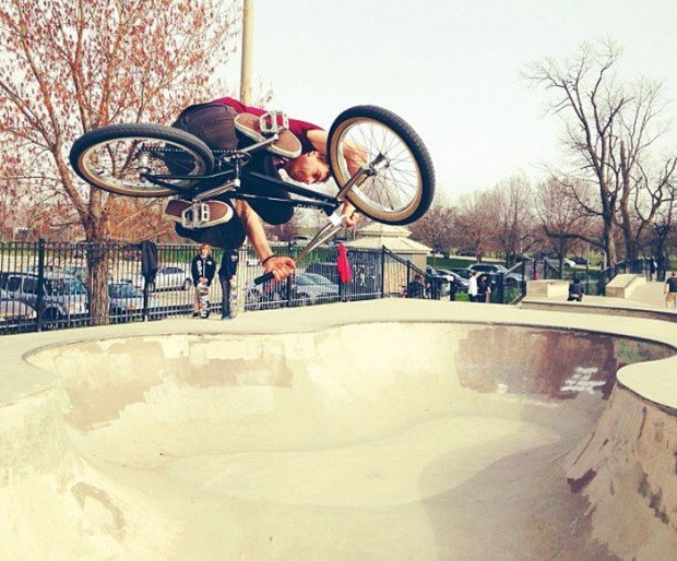 "BMX in Wilson Skate Park"