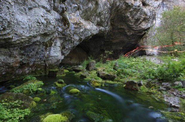 "Kapova Cave"